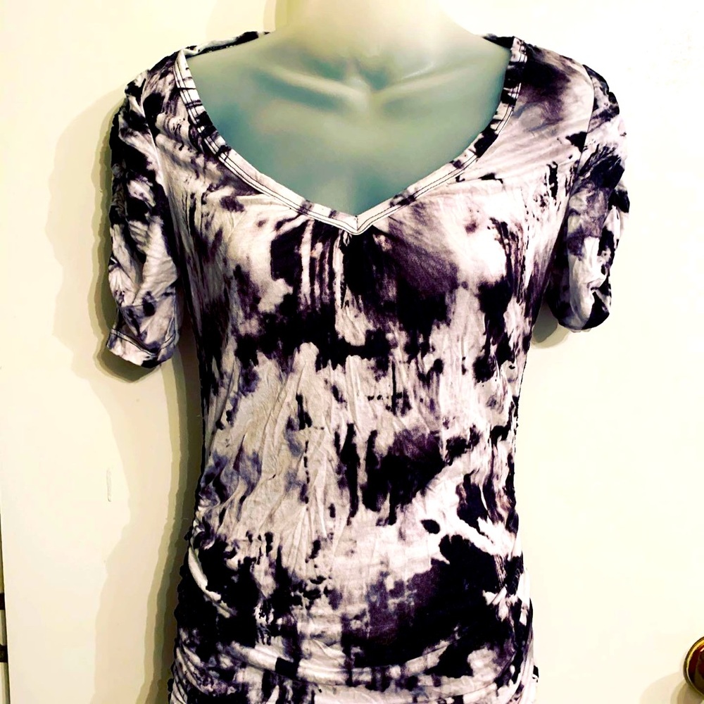 Daytrip Black White Top